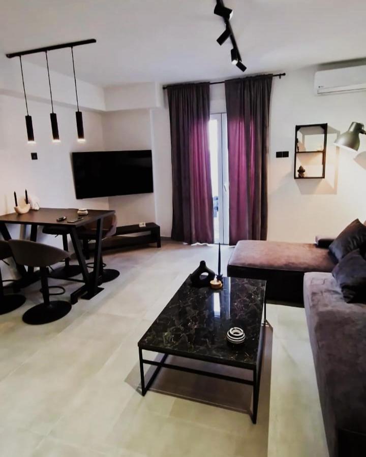 Essel Noir - A Hidden Gem With A Magnificent Acropolis View Apartment Athena Bagian luar foto